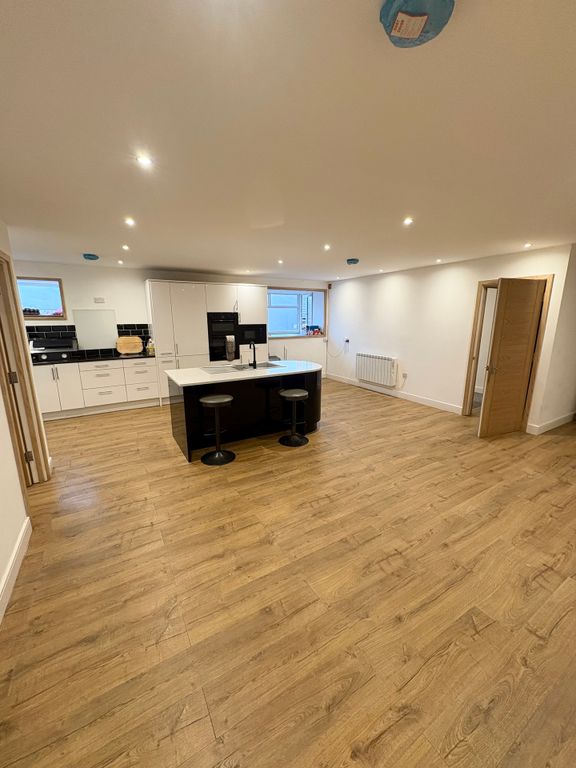 Additional image 5 of 3 bed flat for saleAshburnham Road, Bedford, Bedfordshire MK40