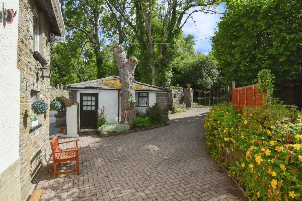 Additional image 17 of 4 bed semi-detached house for saleCrichton Cottage, Abernant, Aberdare CF44