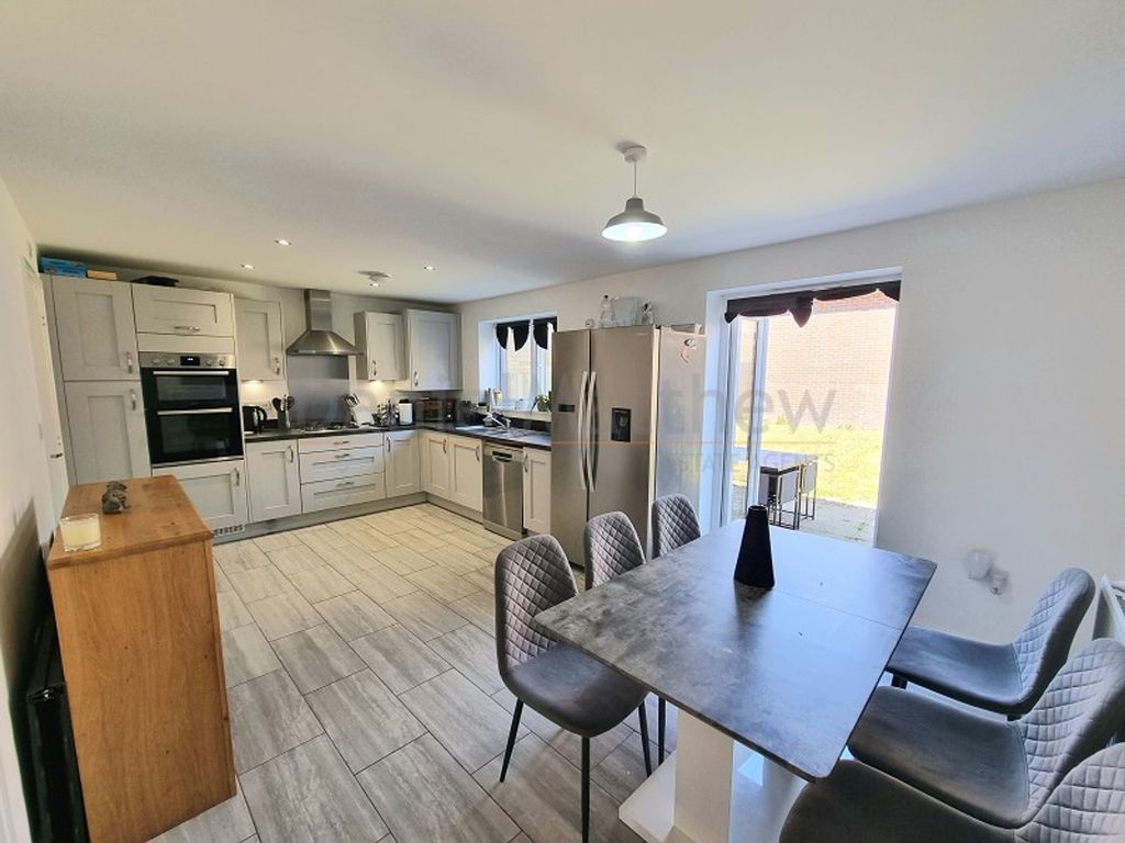 4 bed detached house for saleHeol Millward, Coity CF35
