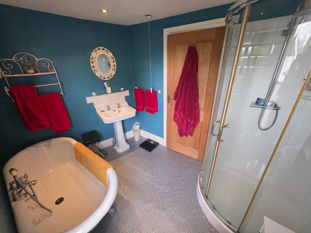 Additional image 19 of 2 bed terraced house for salePrinces Street, Abergavenny NP7