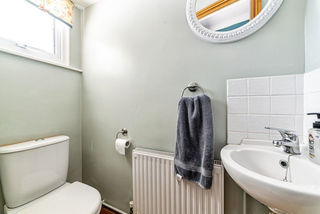 Additional image 16 of 4 bed detached house for saleSandpiper Way, Basingstoke RG22