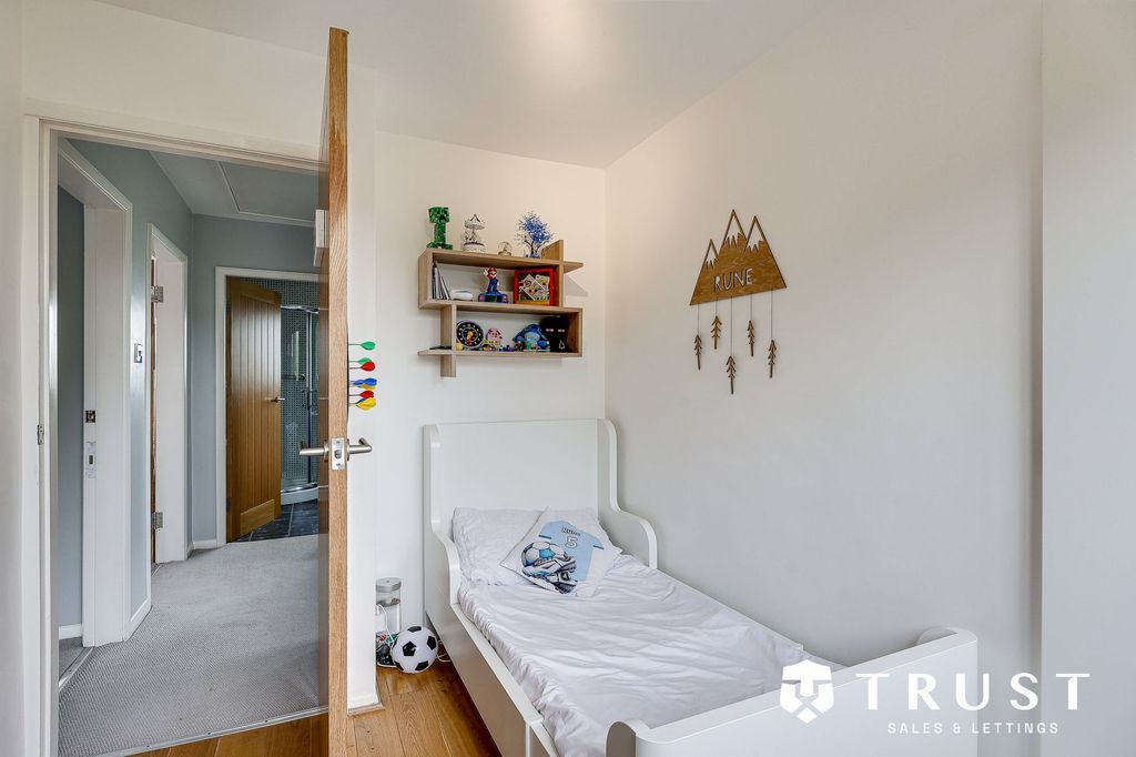 Additional image 31 of 3 bed detached house for saleMill Lane, Batley WF17