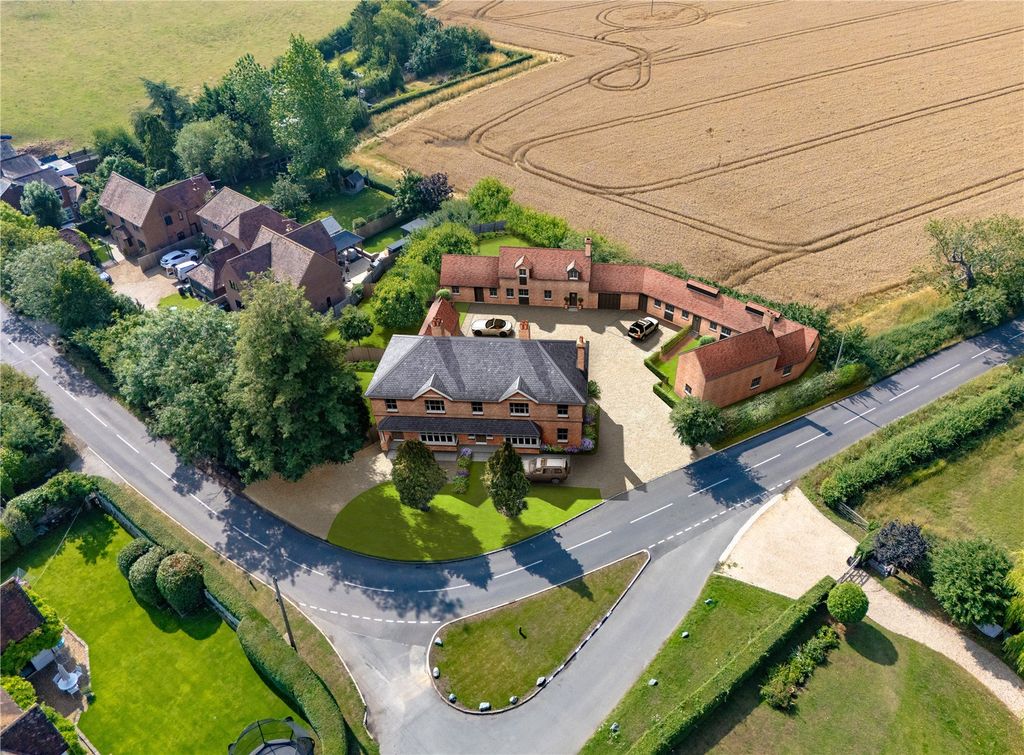 Land for saleThe Verney Arms, Verney Junction, Winslow, Buckinghamshire MK18