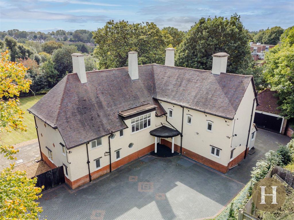 7 bed detached house for saleMeadow Road, Harborne B17