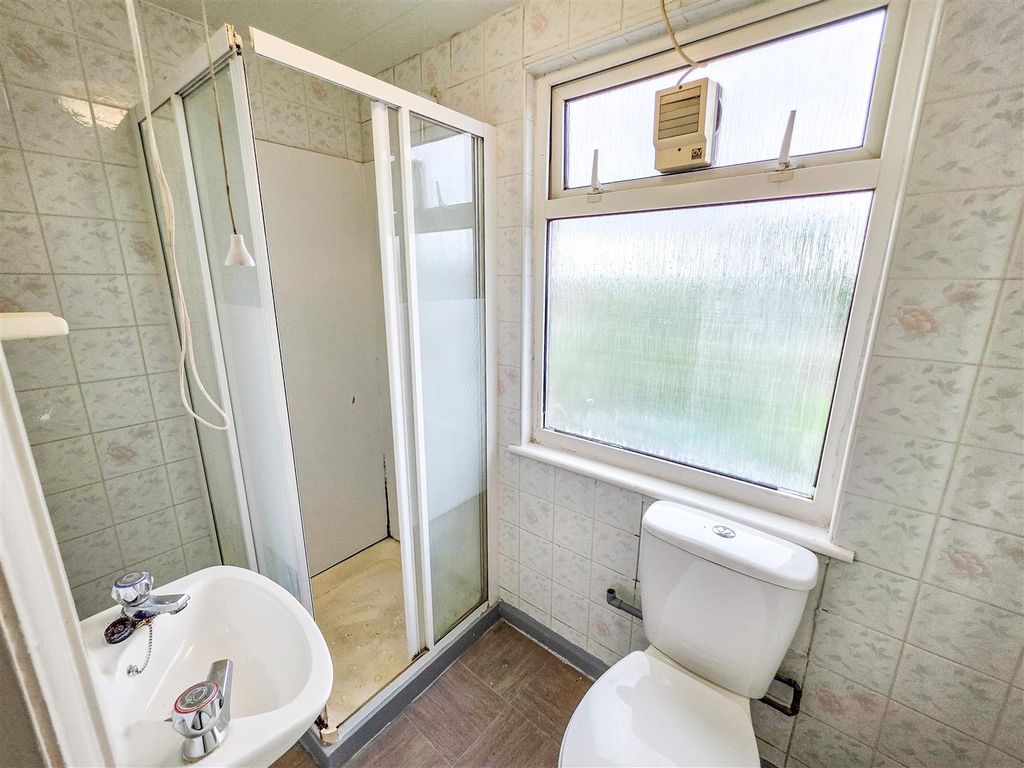 Additional image 16 of 4 bed end terrace house for saleWakemans Hill Avenue, London NW9