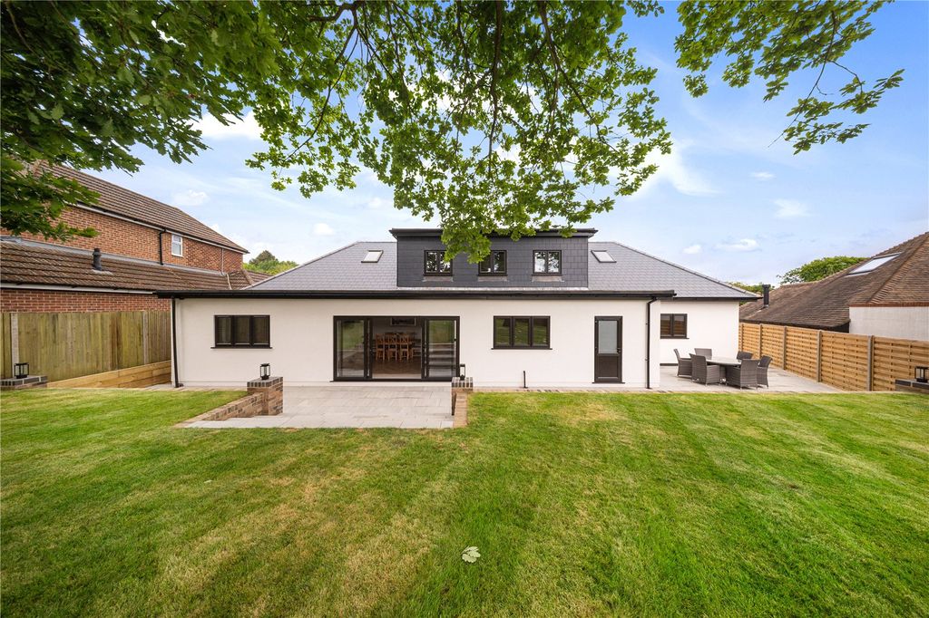 Additional image 27 of 5 bed bungalow for saleWoodlands Park, Bexley, Kent DA5