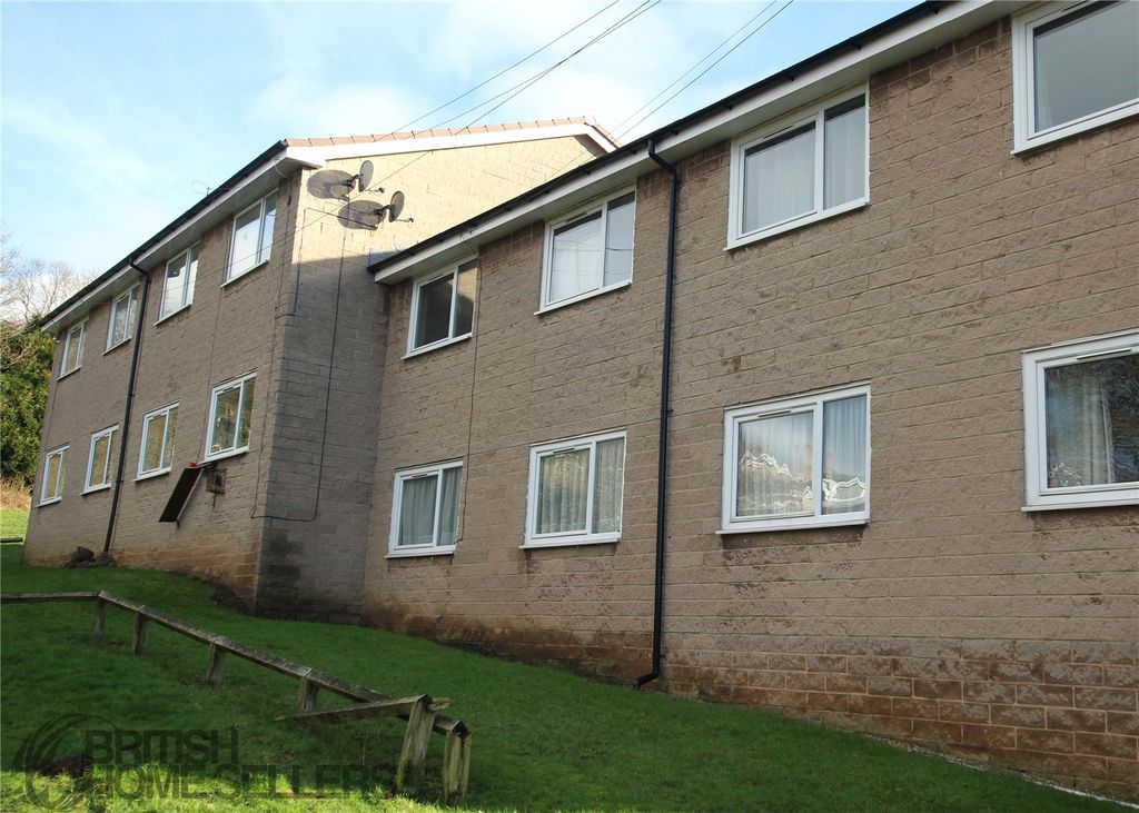 Additional image 10 of 1 bed flat for saleBlack Rocks Avenue, Matlock, Derbyshire DE4