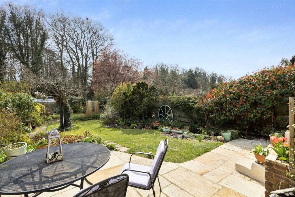 Additional image 22 of 3 bed detached house for saleChawton Park Road, Alton, Hampshire GU34