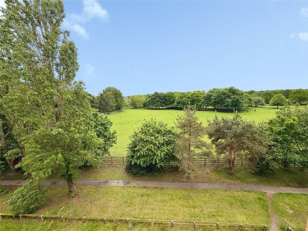 Additional image 3 of 3 bed flat for saleKentmere Drive, Lakeside, Doncaster, South Yorkshire DN4