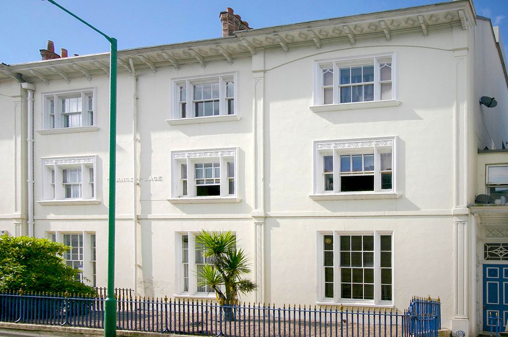1 bed property for saleFlat 4, 1, Grange Place, St Peter Port, Guernsey GY1