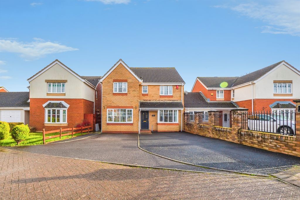 Additional image 2 of 4 bed detached house for saleClos Hector, Pengam Green, Cardiff CF24