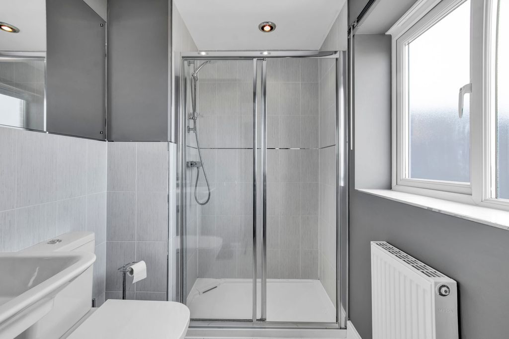 Additional image 21 of 5 bed detached house for saleSpitfire Road, Castle Donington DE74