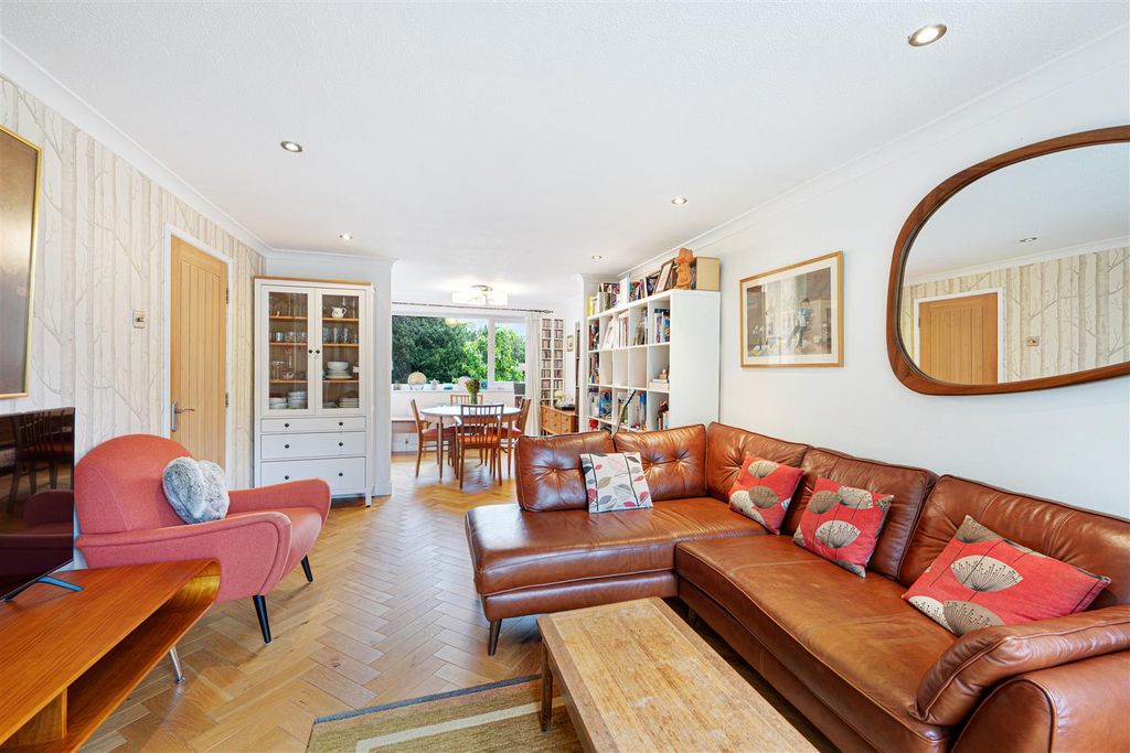 Additional image 4 of 4 bed town house for saleDunham Rise, Altrincham WA14