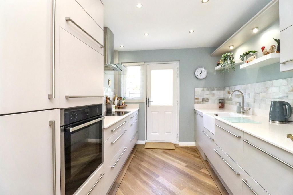 2 bed detached bungalow for saleWolviston Mill Lane, Wolviston Court, Billingham TS22 photo 4