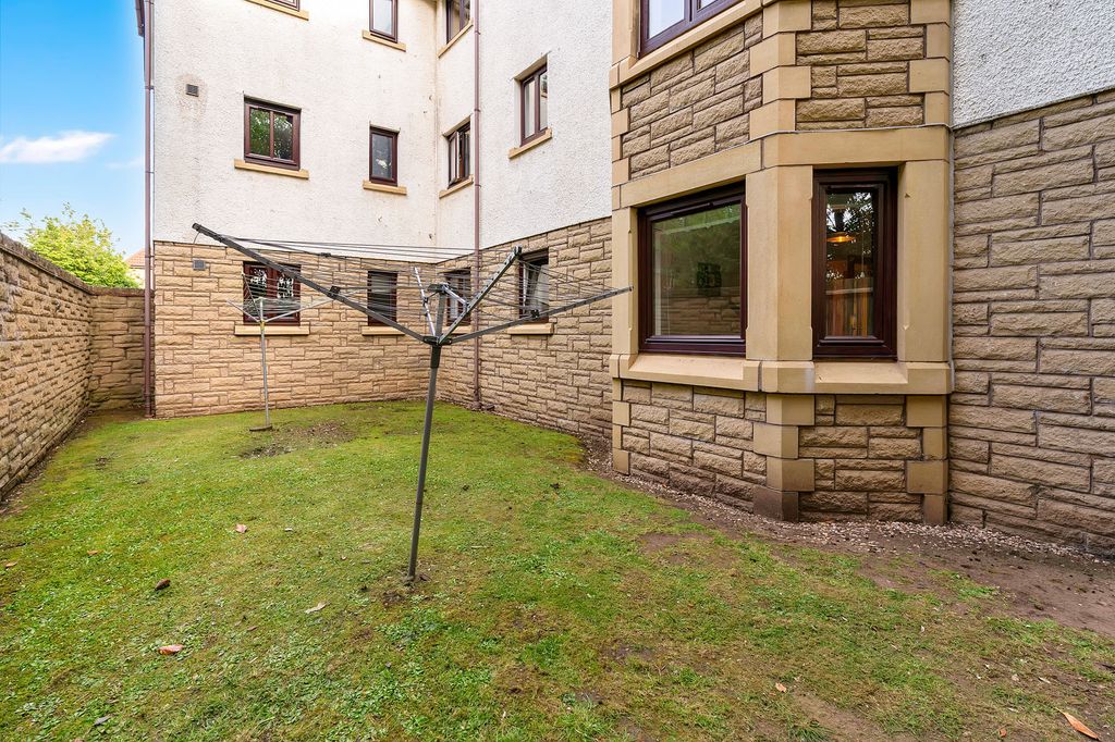 Additional image 11 of 2 bed flat for sale193/1 Gogarloch Syke, South Gyle, Edinburgh EH12