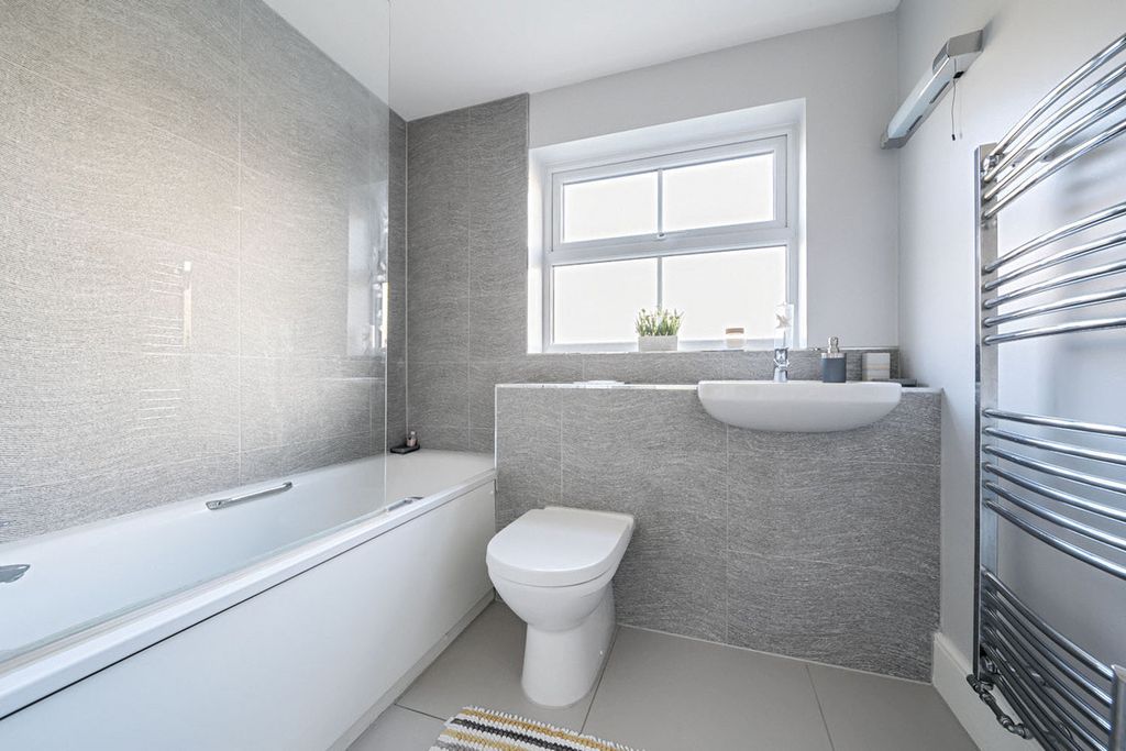 Additional image 12 of 4 bed detached house for saleCarmelite Road, Aylesford ME20