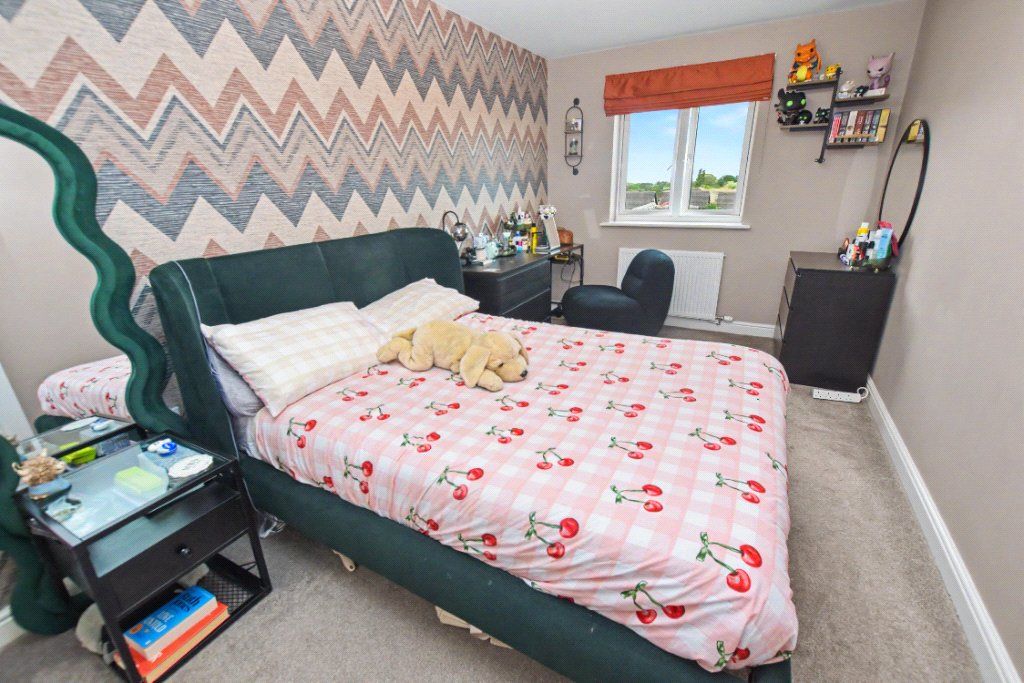 Additional image 5 of 2 bed flat for saleSaxstead Rise, Leeds, West Yorkshire LS12