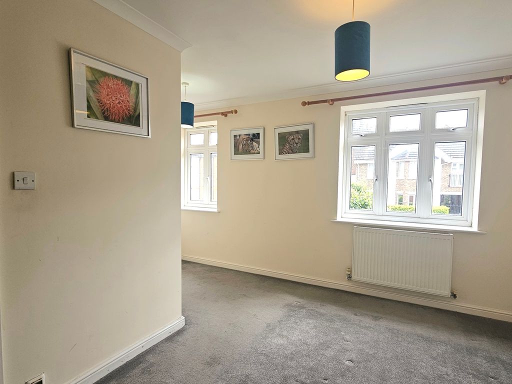 Additional image 12 of 2 bed flat for saleGoldsworth Road, Woking, Surrey GU21