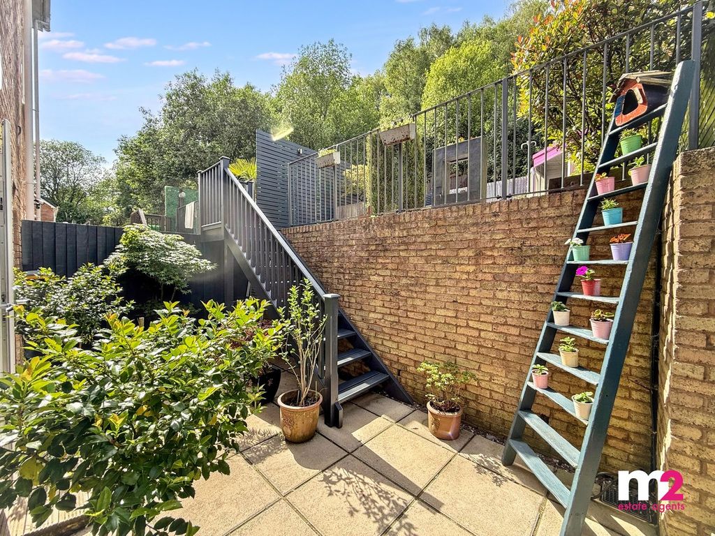 Additional image 12 of 2 bed semi-detached house for saleWoodside Walk, Cross Keys, Newport NP11