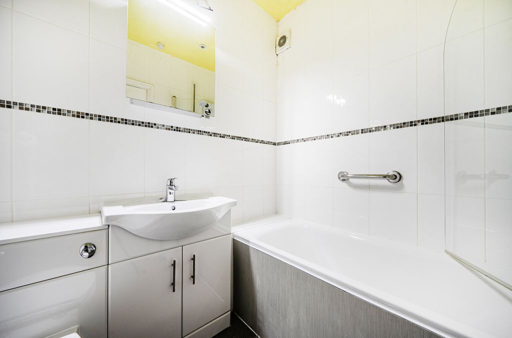 Additional image 10 of 2 bed flat for saleTrem Enlli, Tywyn, Gwynedd LL36