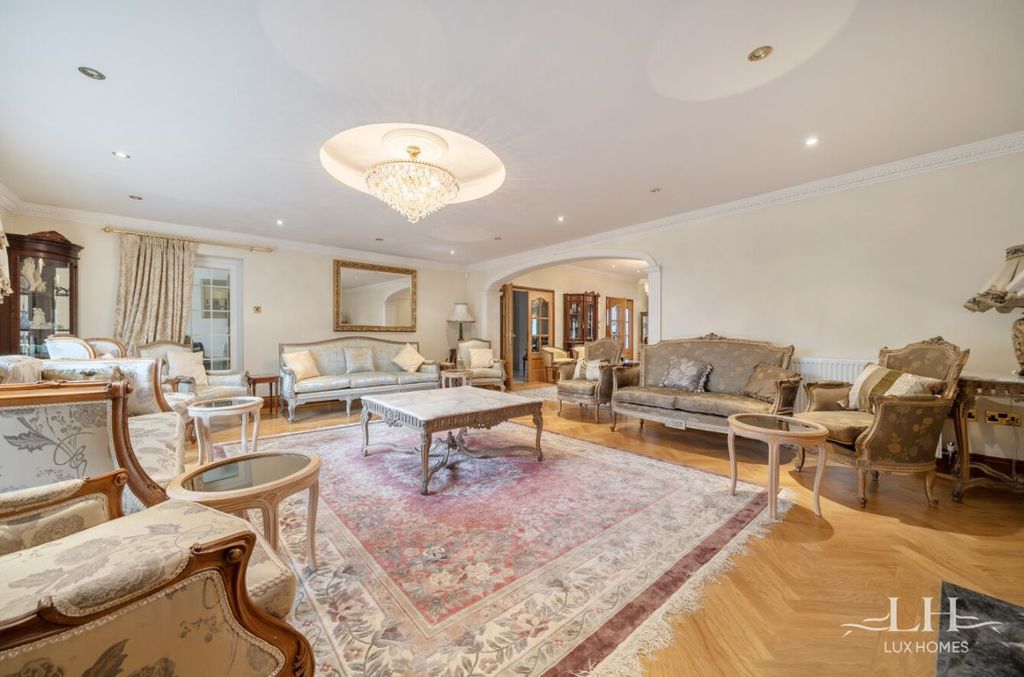 Additional image 5 of 4 bed detached house for saleNelmes Road, Emerson Park RM11