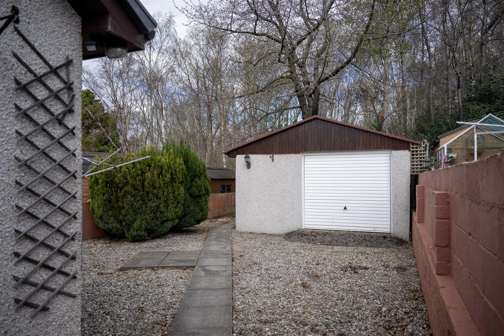 Additional image 12 of 2 bed semi-detached house for sale28 Murray Place, Smithton, Inverness IV2