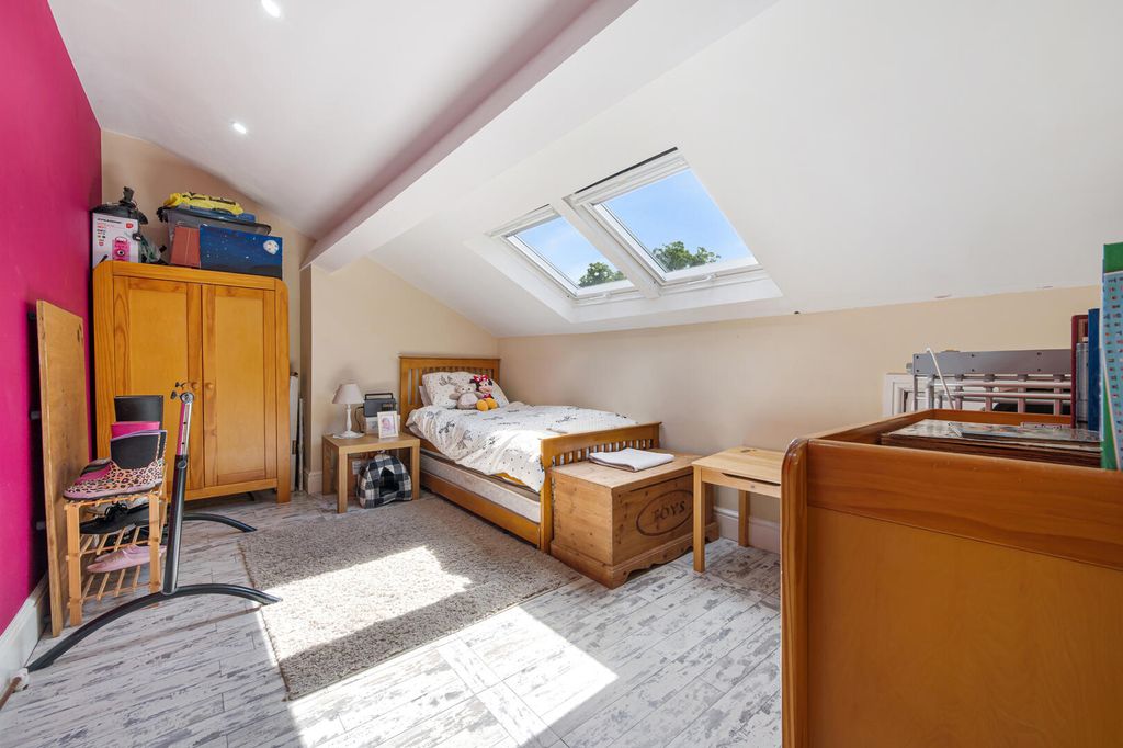 Additional image 19 of 4 bed flat for saleStockport Road, Timperley WA15