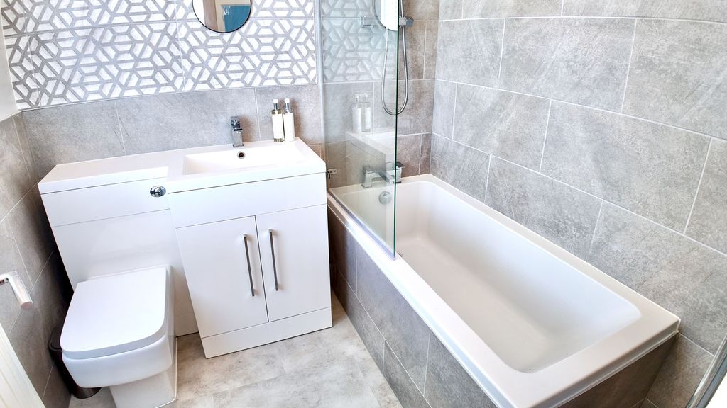 Additional image 4 of 3 bed semi-detached house for saleBronawelon Terrace, Crumlin NP11