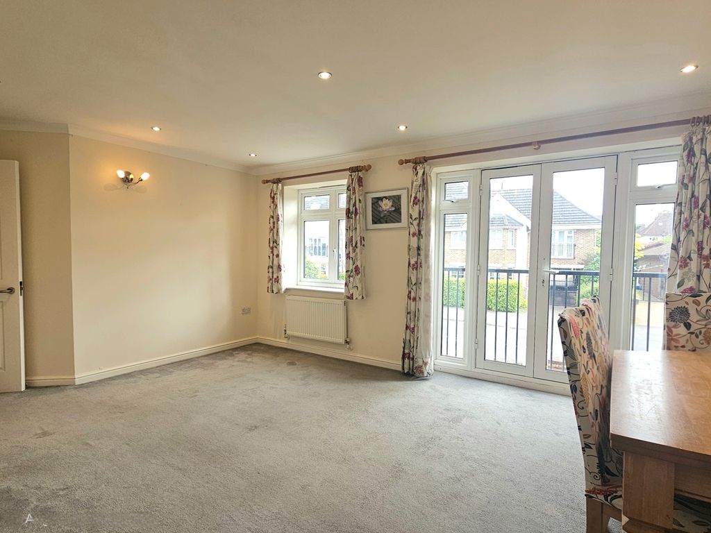 Additional image 2 of 2 bed flat for saleGoldsworth Road, Woking, Surrey GU21