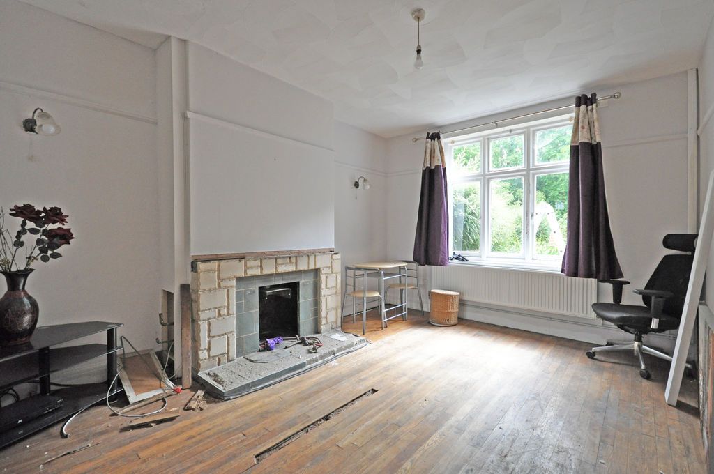 Additional image 5 of 3 bed semi-detached house for saleLlanthewy Road, Newport NP20