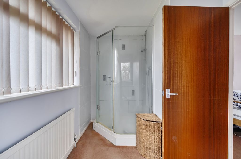Additional image 15 of 4 bed detached house for saleBalmoral Close, Alton, Hampshire GU34