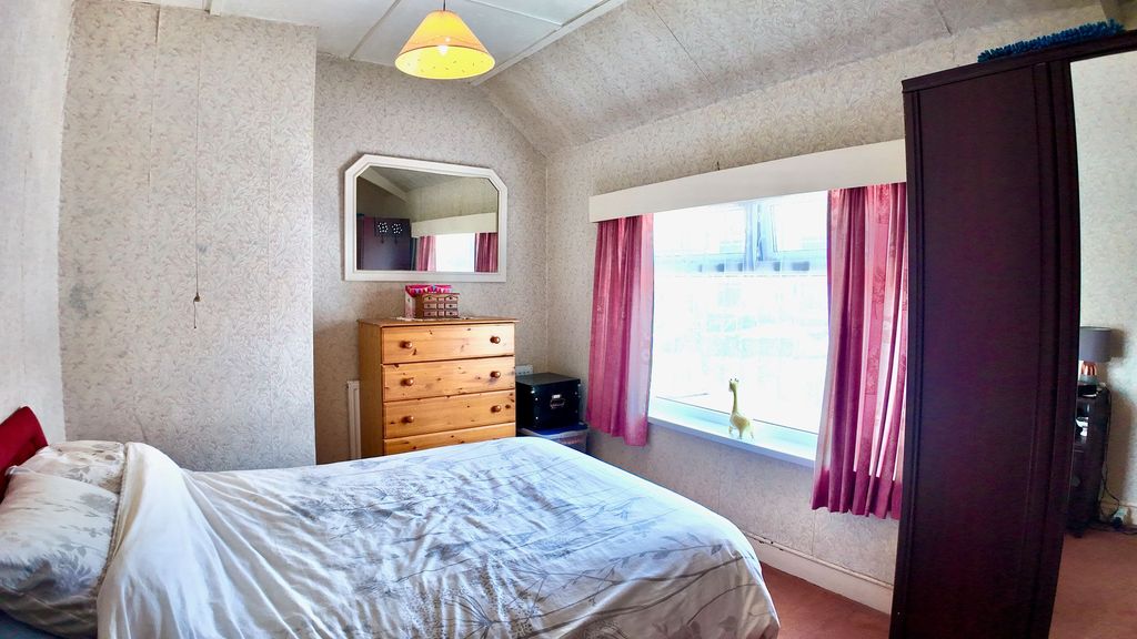 Additional image 7 of 3 bed terraced house for saleFflorens Road, Newbridge NP11