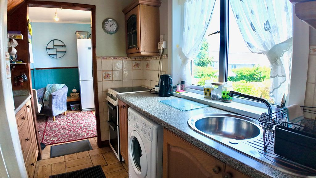 Additional image 12 of 3 bed terraced house for saleFflorens Road, Newbridge NP11