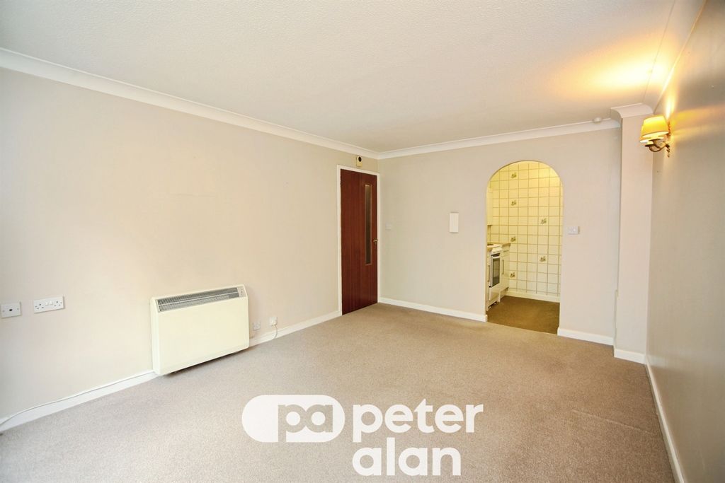 Additional image 3 of 1 bed flat for saleBryngwyn Road, Newport NP20