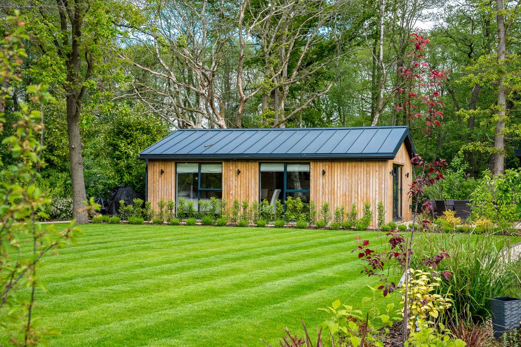 Additional image 44 of 5 bed bungalow for saleKnutsford Road, Alderley Edge, Cheshire SK9