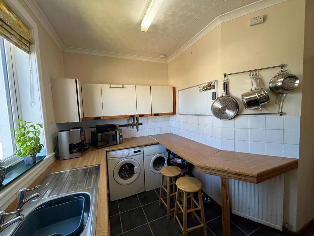 Additional image 5 of 2 bed flat for saleFingal Road, Dingwall IV15