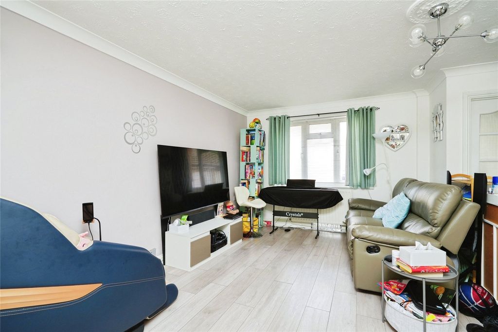 Additional image 3 of 3 bed detached house for saleBenson Close, Bicester, Oxfordshire OX26