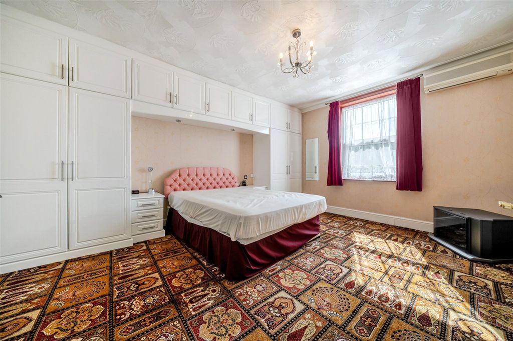 Additional image 10 of 7 bed detached house for saleBroomfield Road, Bexleyheath DA6