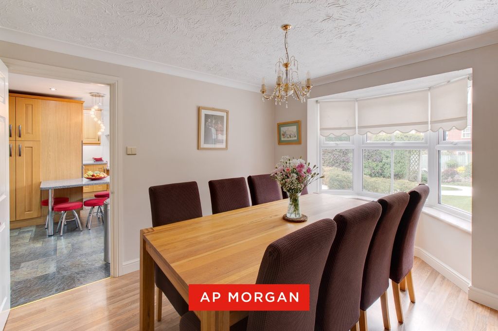 Additional image 6 of 4 bed detached house for saleHarbours Close, The Forelands, Bromsgrove, Worcestershire B61