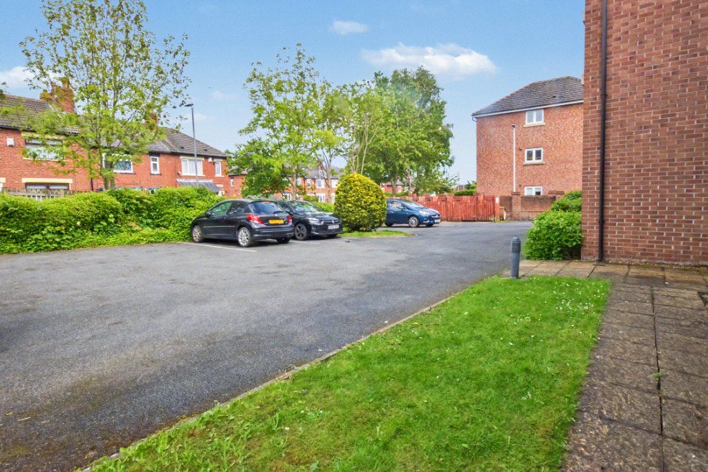 Additional image 15 of 2 bed flat for saleSaxstead Rise, Leeds, West Yorkshire LS12