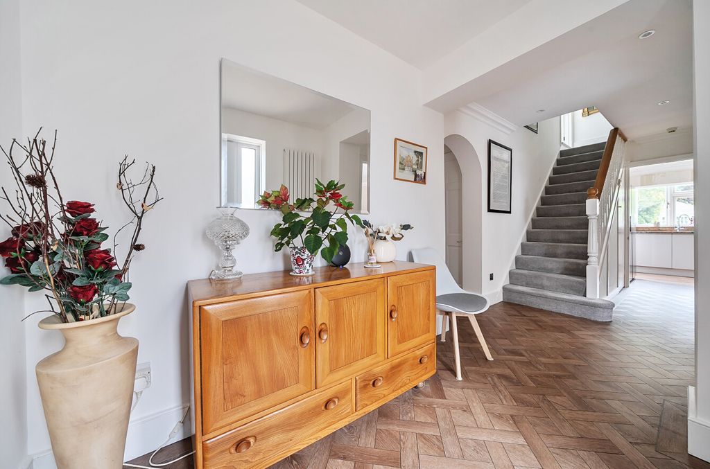 Additional image 14 of 4 bed detached house for saleOakley Road, Bromley Common, Kent BR2