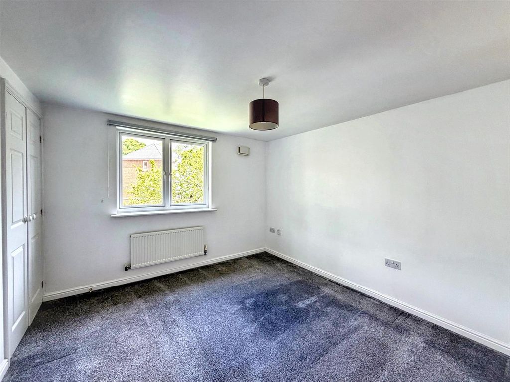 Additional image 7 of 2 bed flat for saleGolden Mile View, Newport NP20
