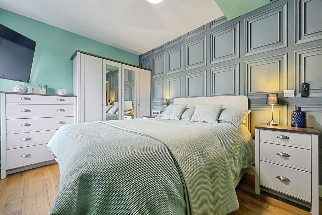 Additional image 10 of 2 bed flat for saleHollins Road, Todmorden OL14