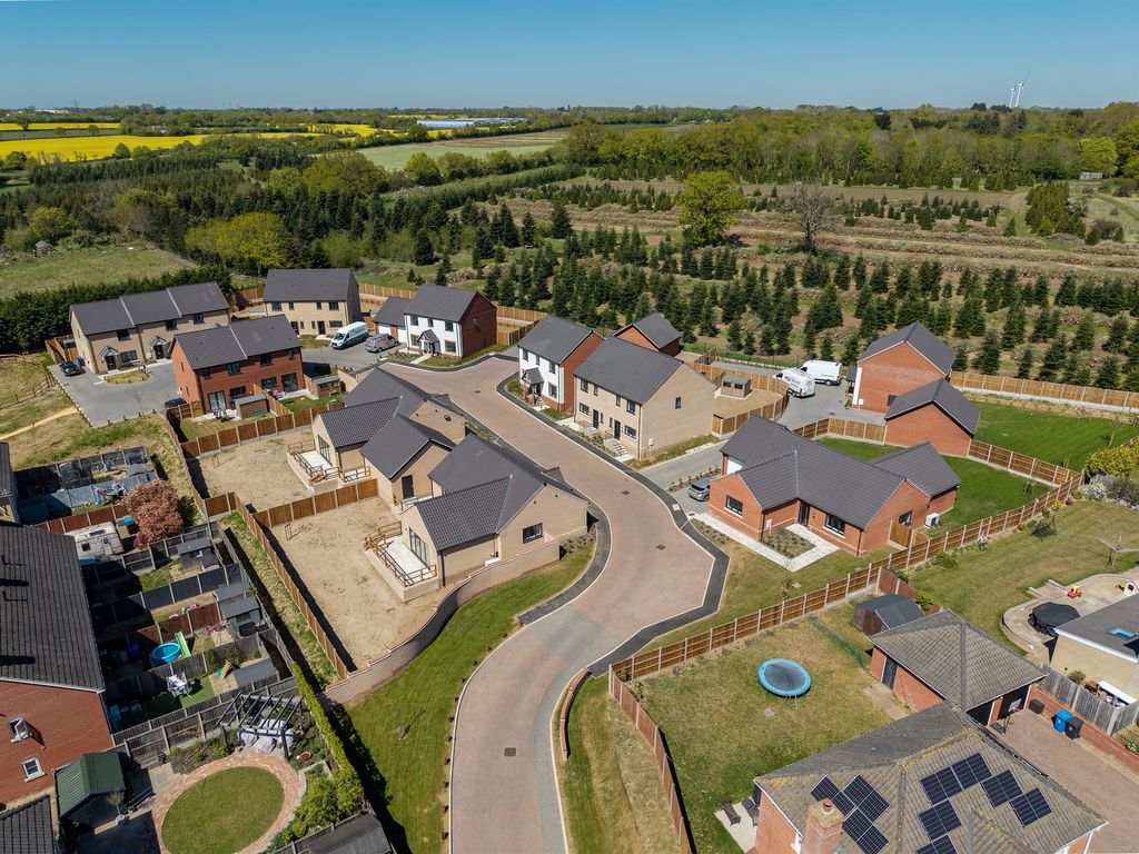 Additional image 24 of 4 bed detached house for saleJubilee Way, Holton, Halesworth IP19