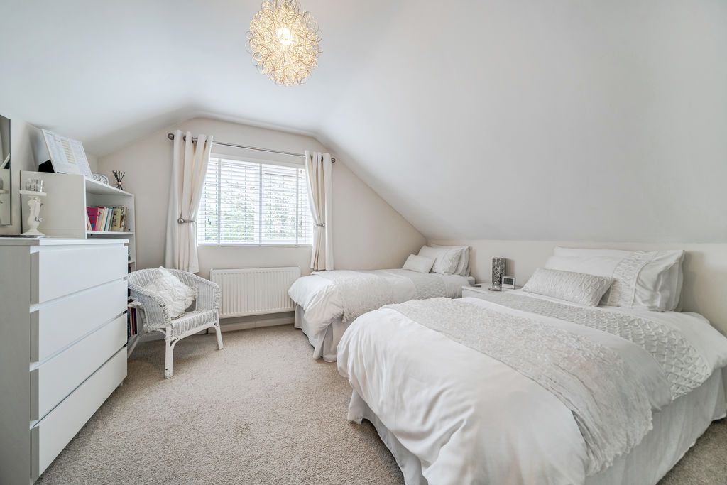 Additional image 22 of 4 bed detached house for saleHartshill, Bedford MK41