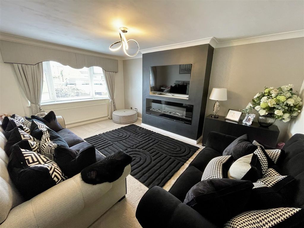 Additional image 3 of 3 bed semi-detached house for saleThe Oaklands, Middleton One Row, Darlington DL2