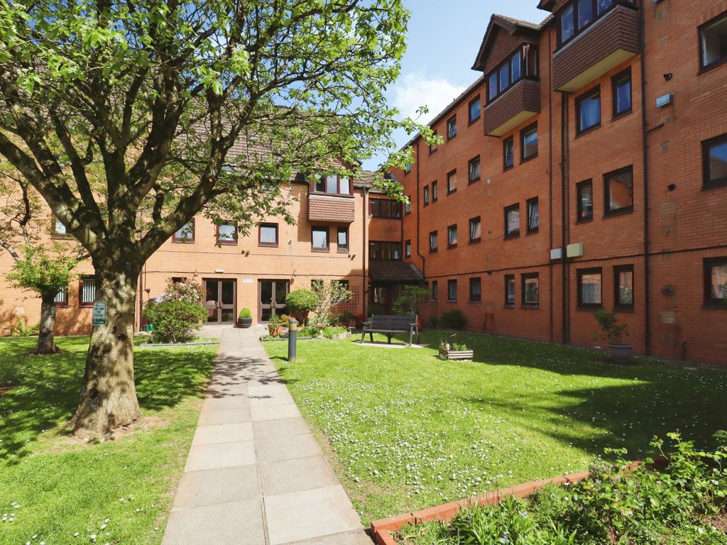 Additional image 9 of 2 bed flat for saleWordsworth Avenue, Cardiff CF24