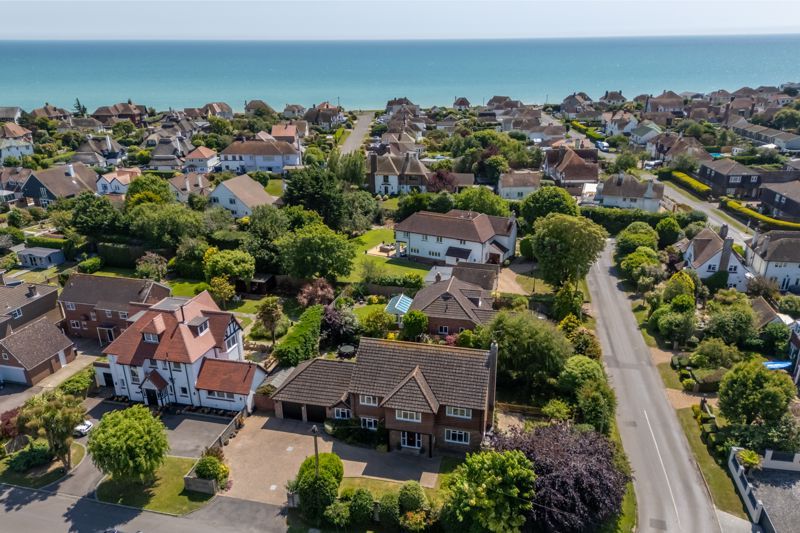 5 bed detached house for saleCrossbush Road, Bognor Regis PO22