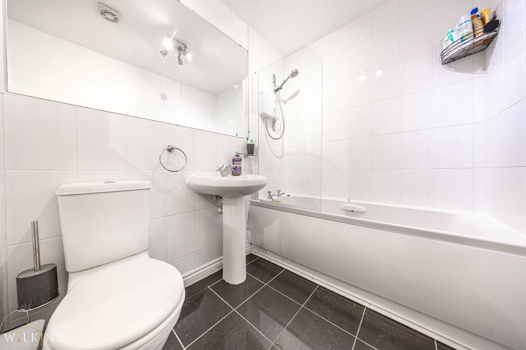 Additional image 12 of 2 bed flat for saleMeander Close, Wilnecote, Tamworth, Staffordshire B77