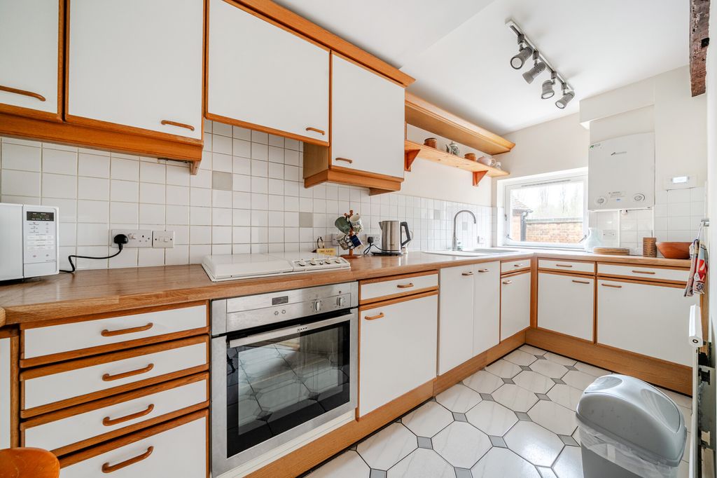 Additional image 14 of 2 bed town house for saleEast St. Helen Street, Abingdon OX14